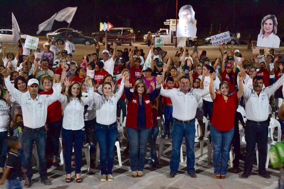 En Llano Blanco apoyaremos a los estudiantes: Karina García
