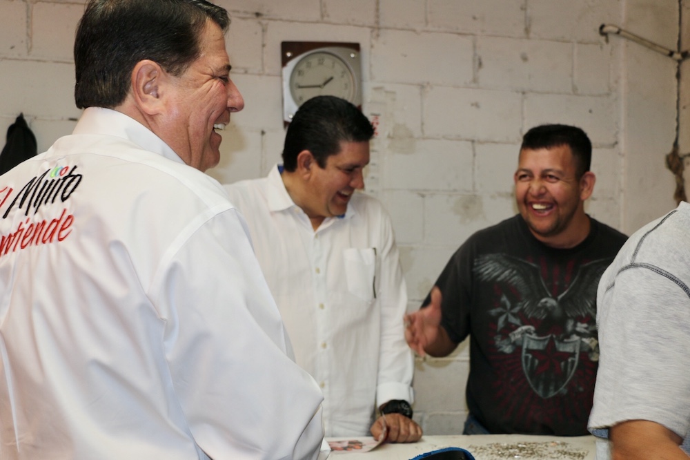Impulsará Robles Pompa la industria manufacturera en Agua Prieta