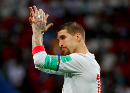 Maradona está a años luz de Messi, subraya Sergio Ramos
