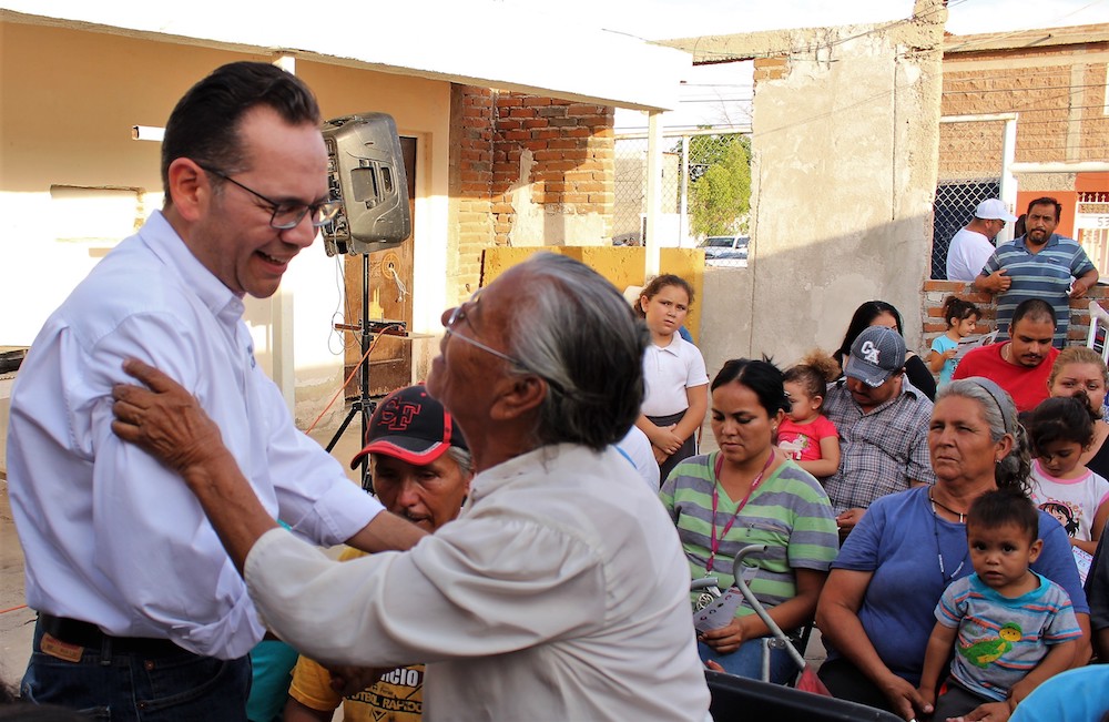 Gestionaré recursos para pavimentación, porque es un acto de justicia para las familias de Hermosillo: Ulises Cristópulos