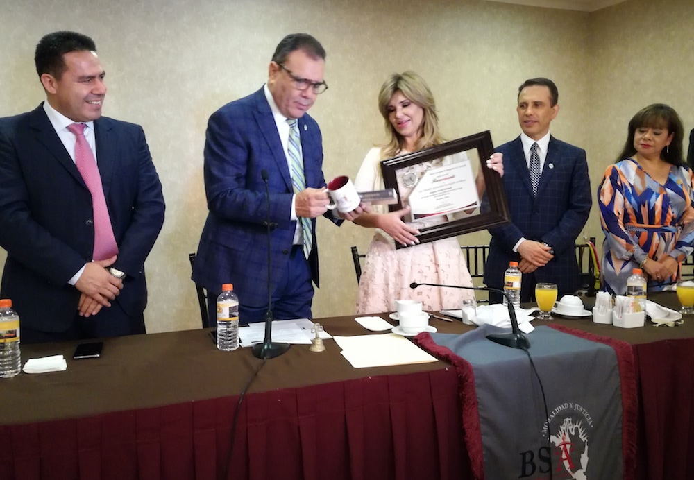 Sostiene gobernadora reunión de trabajo con la Barra Sonorense de Abogados