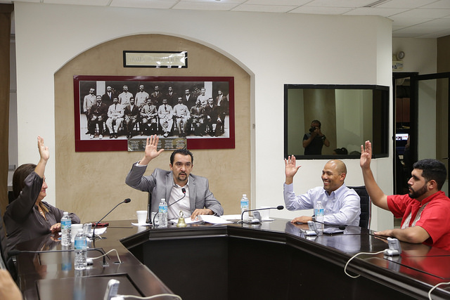 Aprueban exhorto para CEDEMUN y turnan iniciativa de reforma a comisión Aprueban exhorto para CEDEMUN y turnan iniciativa de reforma a comisión