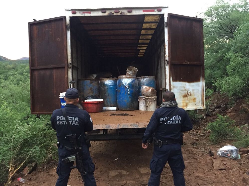 Desmantelan PESP y SEDENA narcolaboratorio en mina abandonada