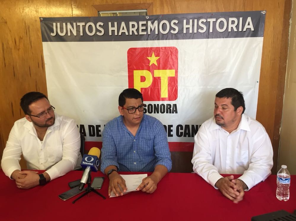 Se adhieren dos legisladores del PT a MORENA