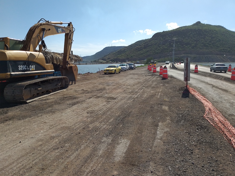 Supervisa Ricardo Martínez, modernización del Puente Douglas