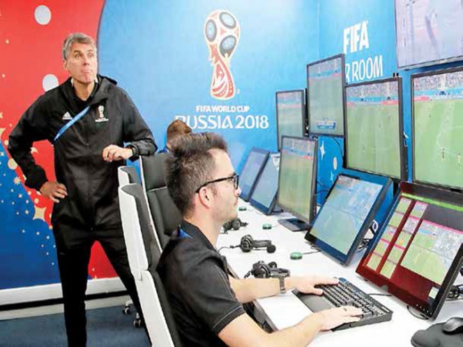 VAR llegaría a la Liga MX para la liguilla