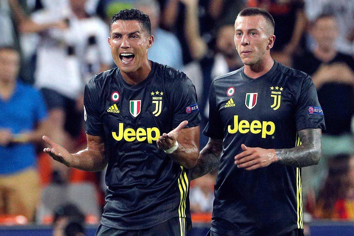 Cristiano es expulsado y sale entre lágrimas