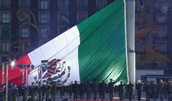 EPN encabeza ceremonia por víctimas de sismos de 1985 y 2017 EPN encabeza ceremonia por víctimas de sismos de 1985 y 2017