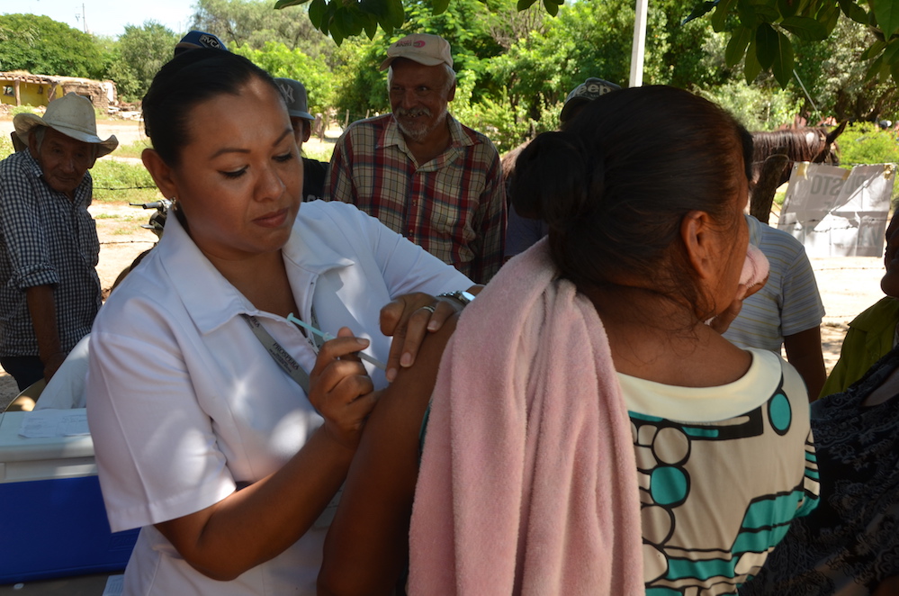 Protege Secretaría de Salud a habitantes del sur contra riesgos sanitarios