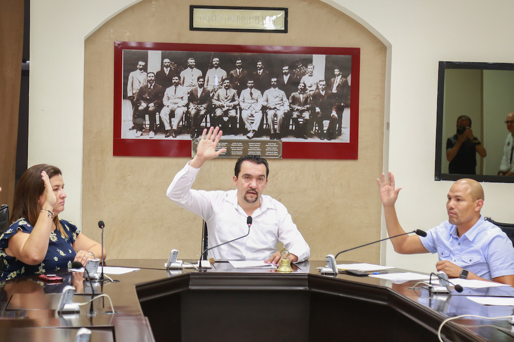Convocan a sesión de pleno de la LXI Legislatura Convocan a sesión de pleno de la LXI Legislatura