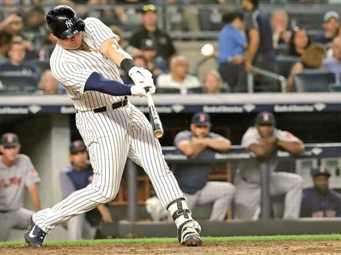 Luke Voit retrasa celebración de los Medias Rojas