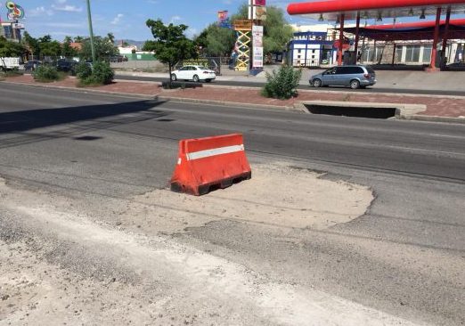 Dos motociclistas muertos en baches ¿y es todo?