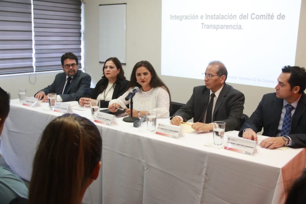 Alcaldesa Celida López tomó protesta al nuevo Comité de Transparencia