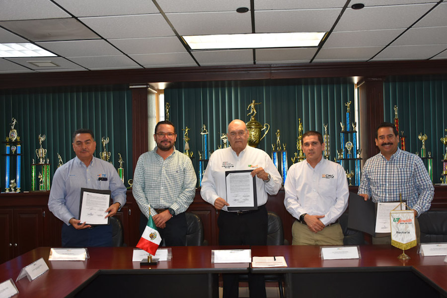 Firma UTH convenio de colaboración con empresas transnacionales