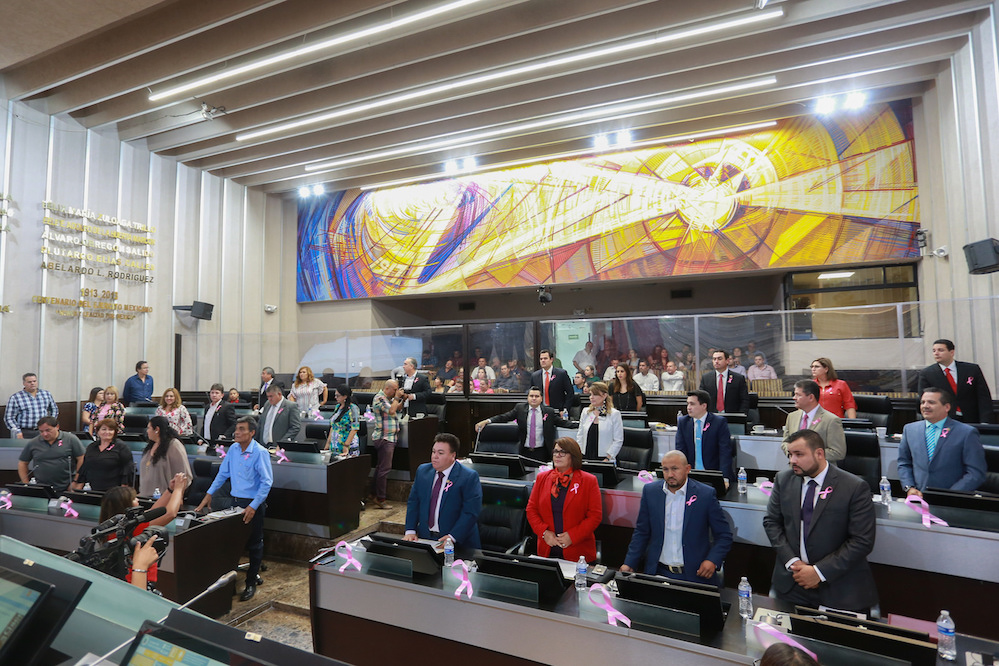Quedan integradas seis comisiones de dictamen legislativo