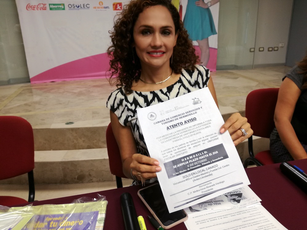 Extienden periodo de entrega de uniformes