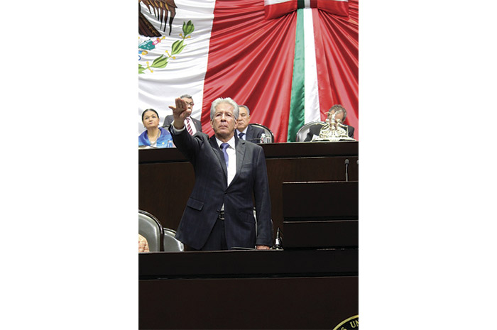 Imposible que operen simultáneos el AICM y Santa Lucía: Ruiz Esparza