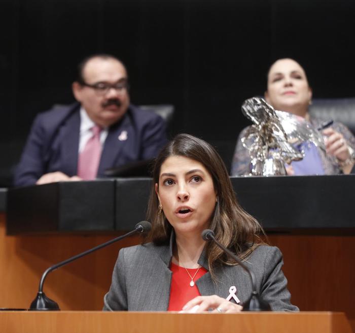 Presenta Sylvana Beltrones iniciativa para que la ley permita a trabajadores hacerse exámenes médicos con goce de sueldo