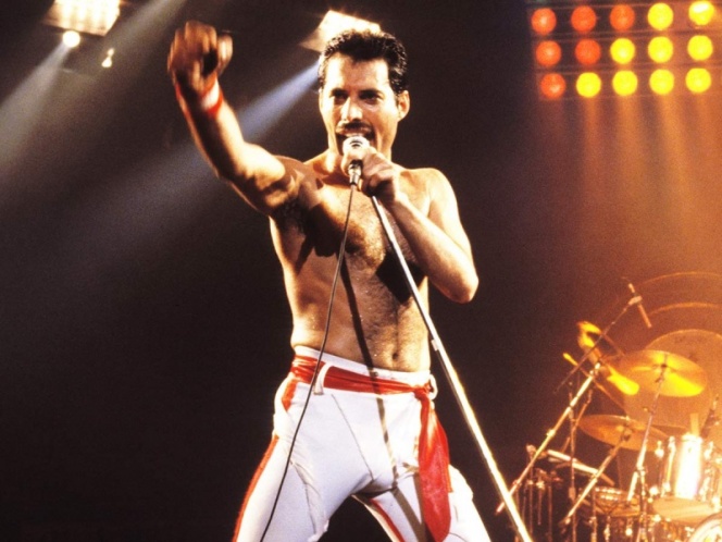 ¿Dónde se esparcieron las cenizas de Freddie Mercury?
