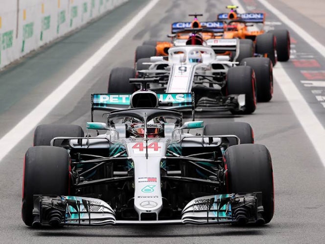 Hamilton firma su décima ‘pole’ del año