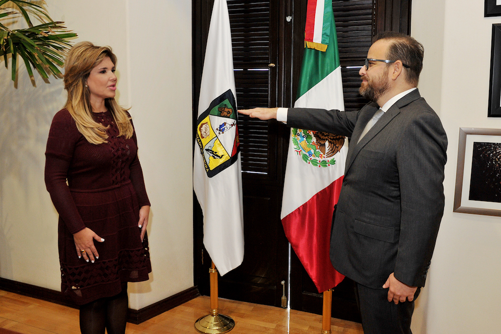 Gobernadora Pavlovich toma protesta a David Anaya como Secretario de Seguridad Pública