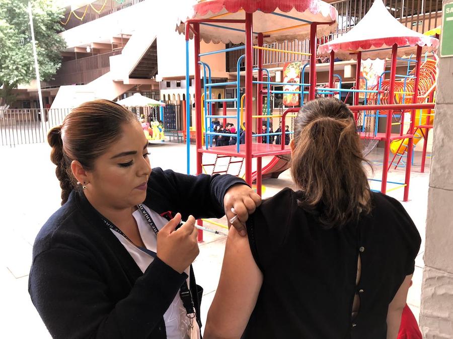 Insiste Salud en la aplicación de la vacuna contra la influenza
