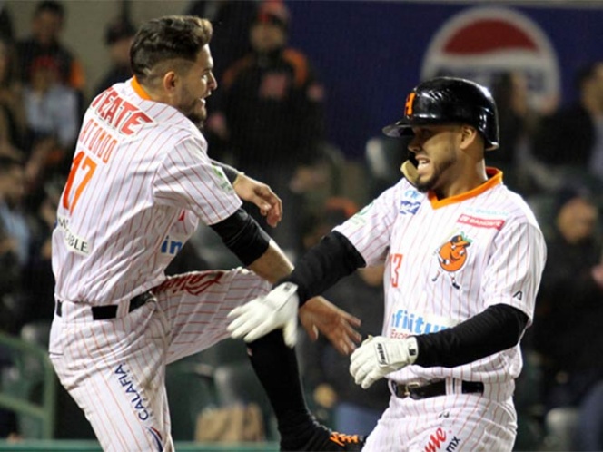Naranjeros se impone a Yaquis con dramatismo