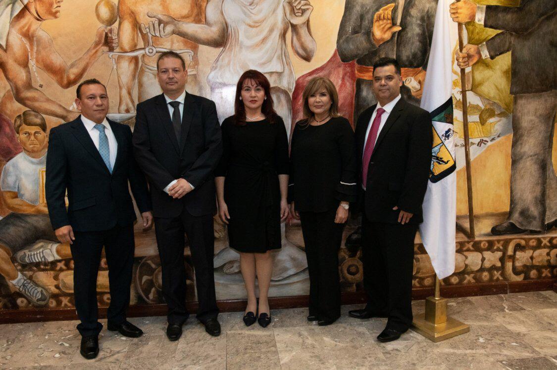 En el compromiso de lograr una Fiscalía cercana a la gente, la Fiscal General, Claudia Indira Contreras, hace nuevos nombramientos en la Institución En el compromiso de lograr una Fiscalía cercana a la gente, la Fiscal General, Claudia Indira Contreras, hace nuevos nombramientos en la Institución