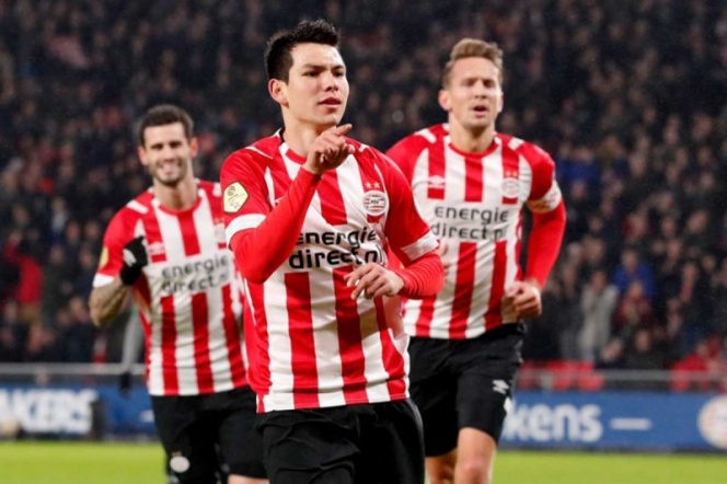 ‘Chucky’ Lozano se luce con doblete y da triunfo al PSV ‘Chucky’ Lozano se luce con doblete y da triunfo al PSV