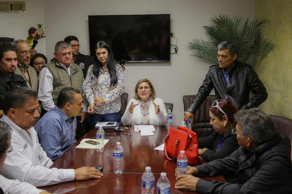 Escuchan diputados a líderes sindicales sobre situación financiera del ISSSTESON