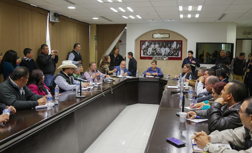 Legisladores dan seguimiento a solicitudes para el rescate financiero del ISSSTESON