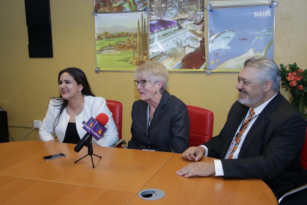 Sostiene Celida López encuentro de trabajo con alcaldesa de Phoenix Thelda Williams
