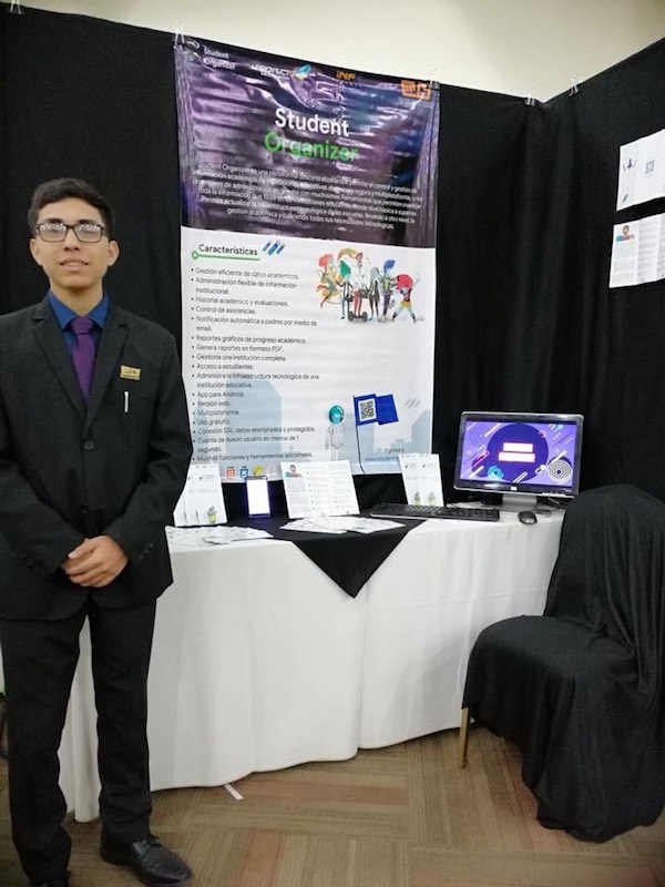 Logra Cobach Medalla de Plata en XXXIII Concurso Infomatrix Proyecto Multimedia