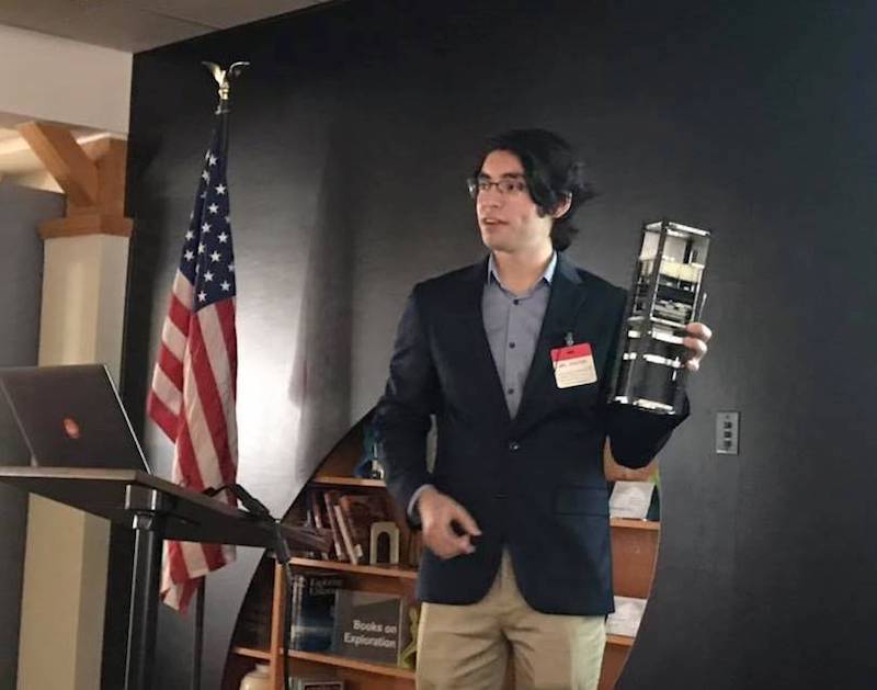 Presenta alumno sonorense misión satelital en la Nasa