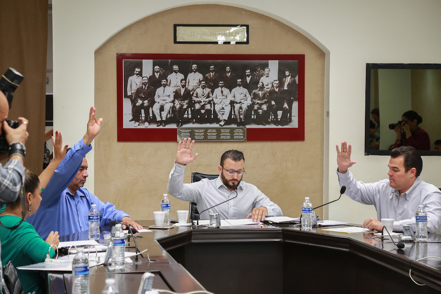 Dictaminan en comisión iniciativa sobre tarifas preferenciales de CFE