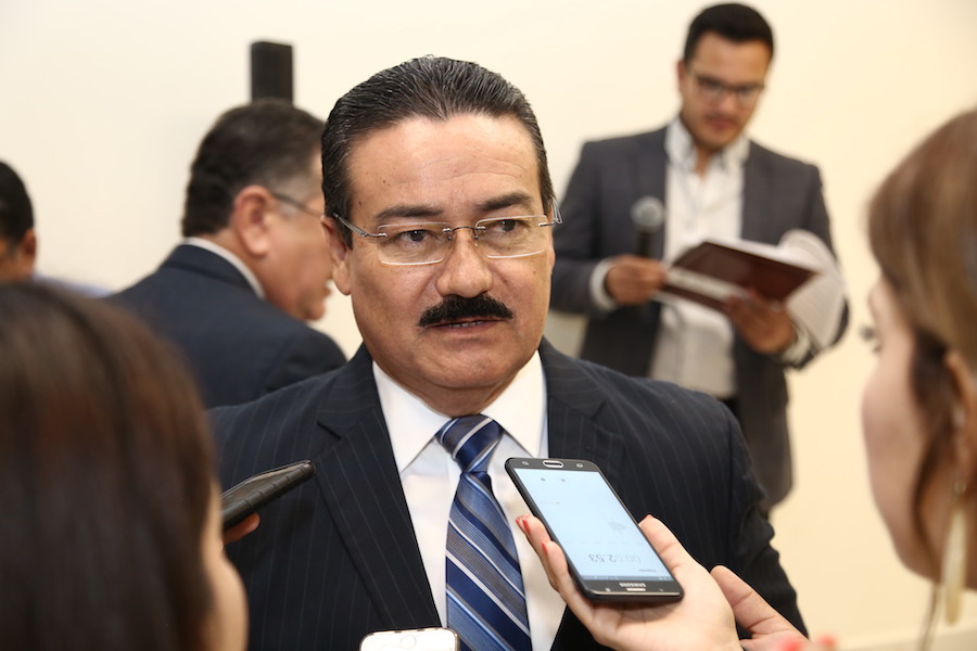 Traerá beneficios a estudiantes hermosillenses nuevo Sistema Integral de Transporte: Víctor Guerrero