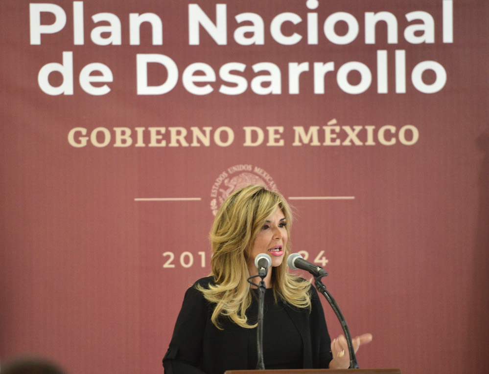 Atestigua gobernadora Pavlovich, Foro de Consulta para la Definición del PND 2019-2024