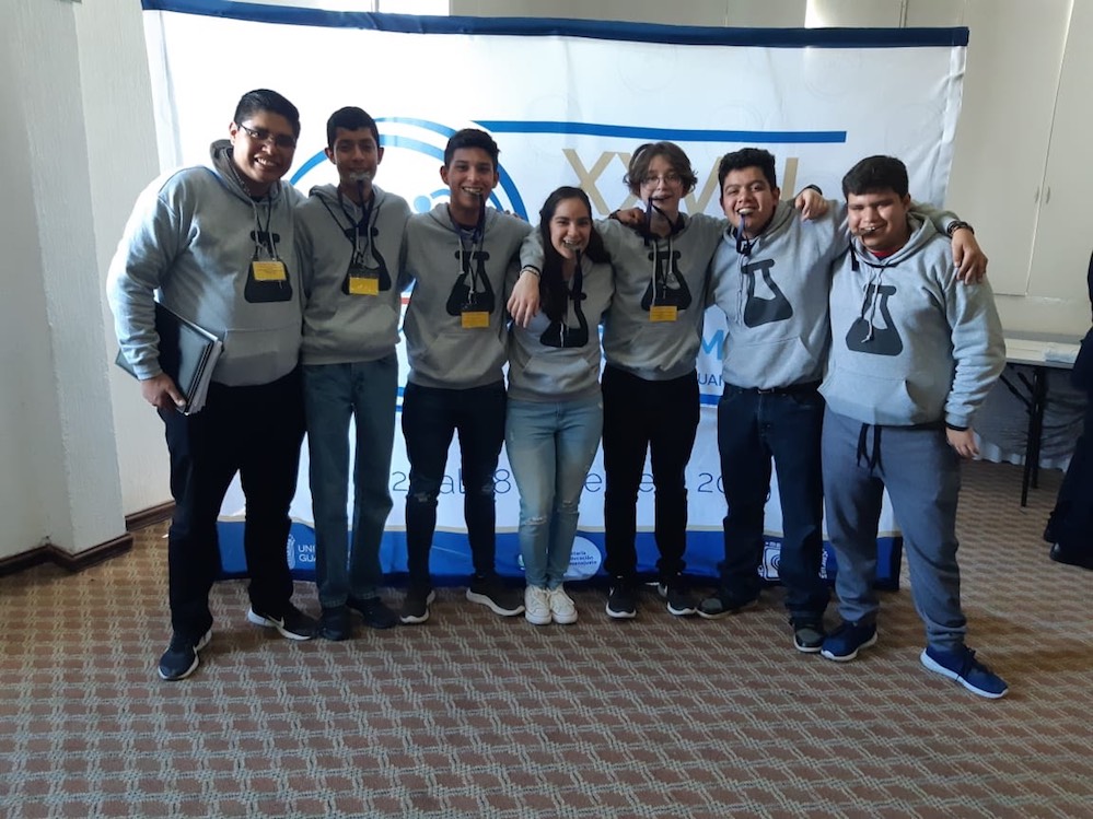 Cobach Sonora es líder nacional en Química con tres oros y dos platas