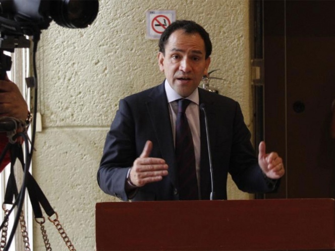 Gobierno federal analiza quitar a municipios cobro predial