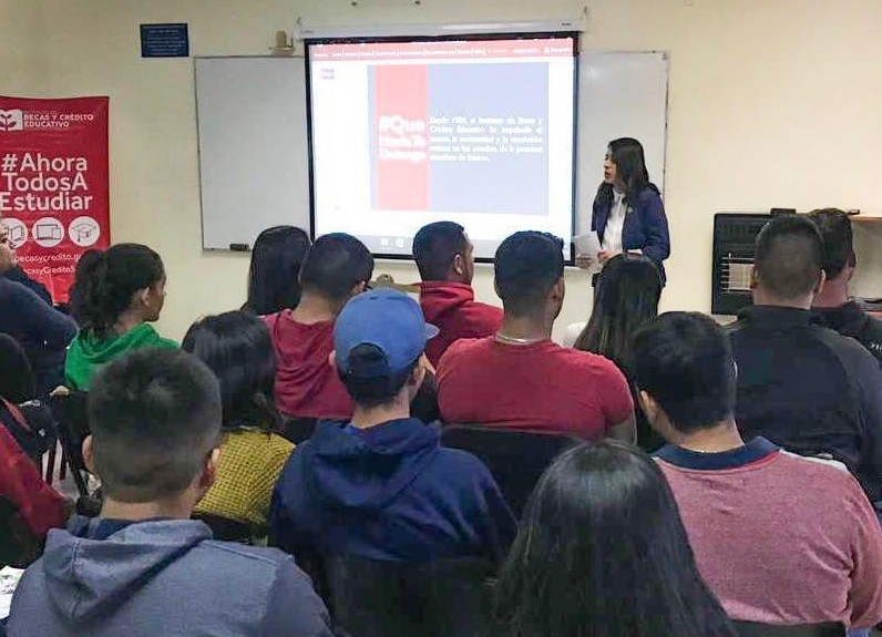 Fundamental incorporar a los jóvenes en el desarrollo estatal: Nitzia Gradías