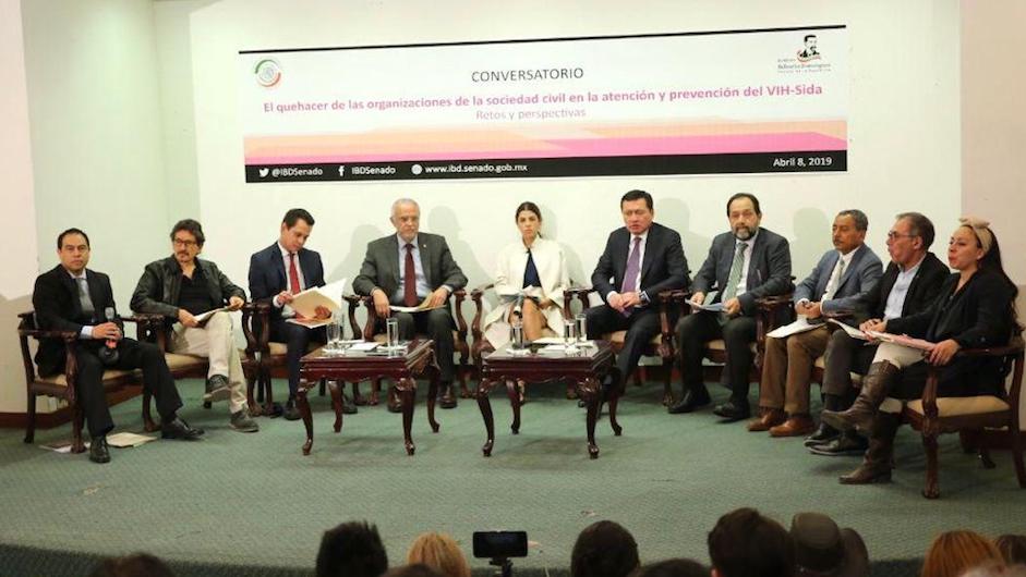Sociedad Civil Organizada es pieza indispensable en la lucha contra el VIH-SIDA: Sylvana Beltrones