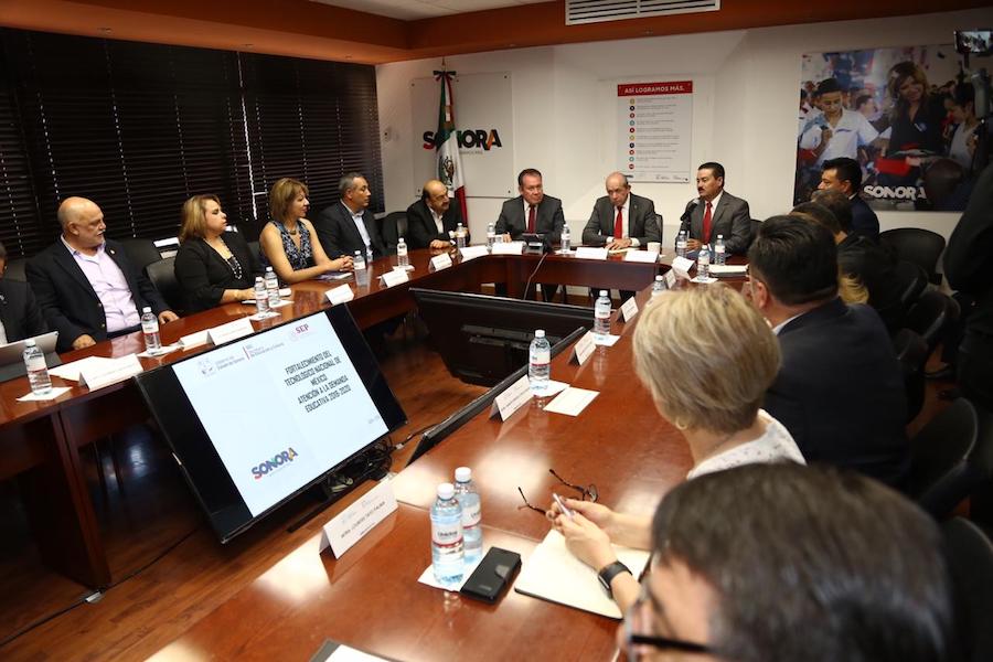 Fortalecerán Gobierno del Estado y TecNM educación tecnológica