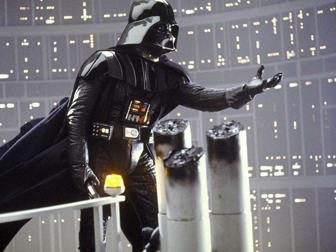 A subasta, traje de Darth Vader; podría valer 2 mdd