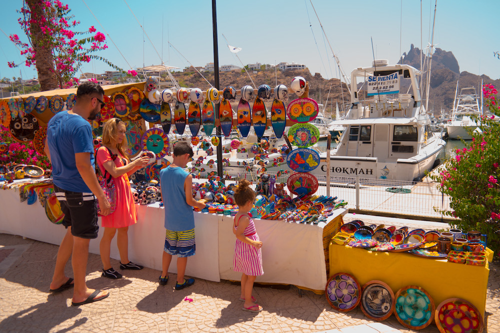 Disfrutan un millón 500 mil turistas de los destinos de Sonora en Semana Santa Disfrutan un millón 500 mil turistas de los destinos de Sonora en Semana Santa
