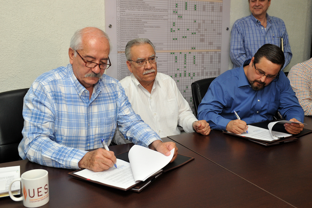 Firman UES y Sutues Contrato Colectivo 2019