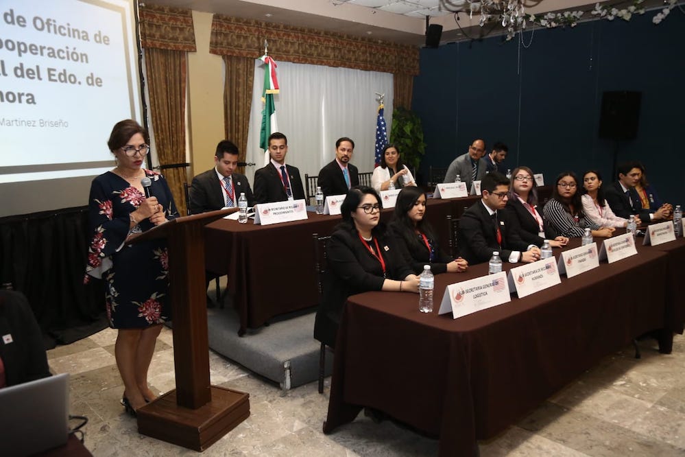 Participan universitarios sonorenses en Primer Modelo de Naciones Unidas