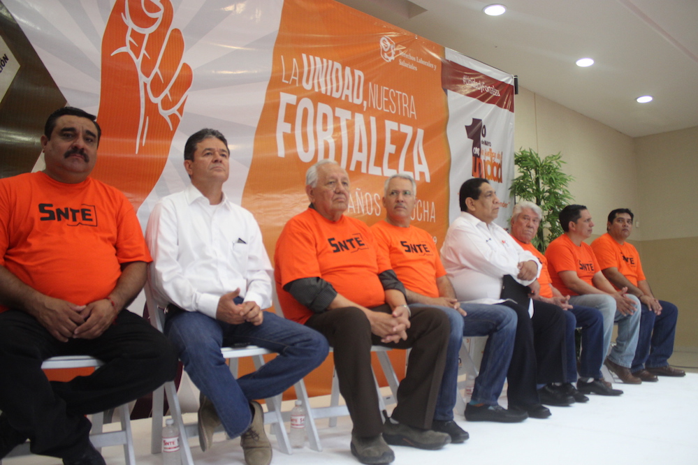 Conmemora la SNTE 54 Día del Trabajo