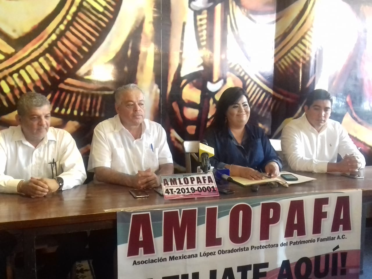 Ningún nivel de gobierno debe permitir que opere AMLOpafa