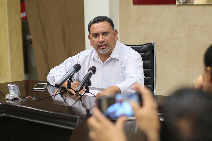 Busca Diputado Navarrete beneficiar a municipios mineros