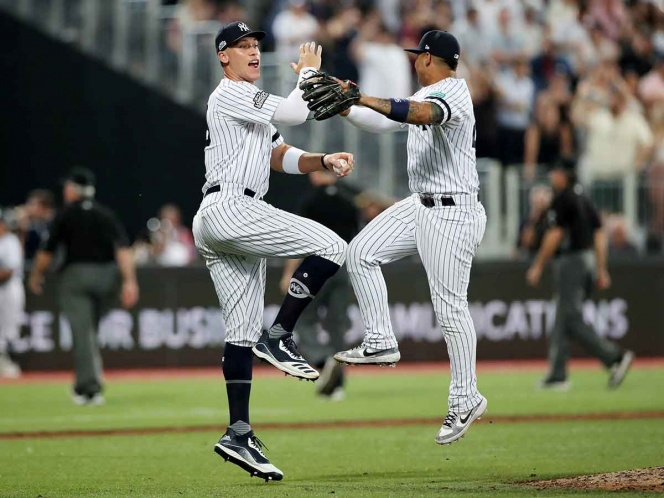 Yanquis vencen a Medias Rojas en Londres
